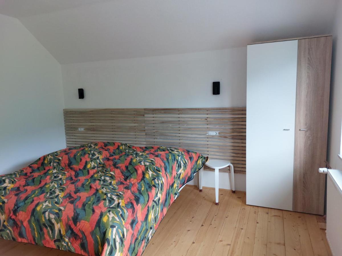 Apartma Sava-Stol Jesenice Kültér fotó